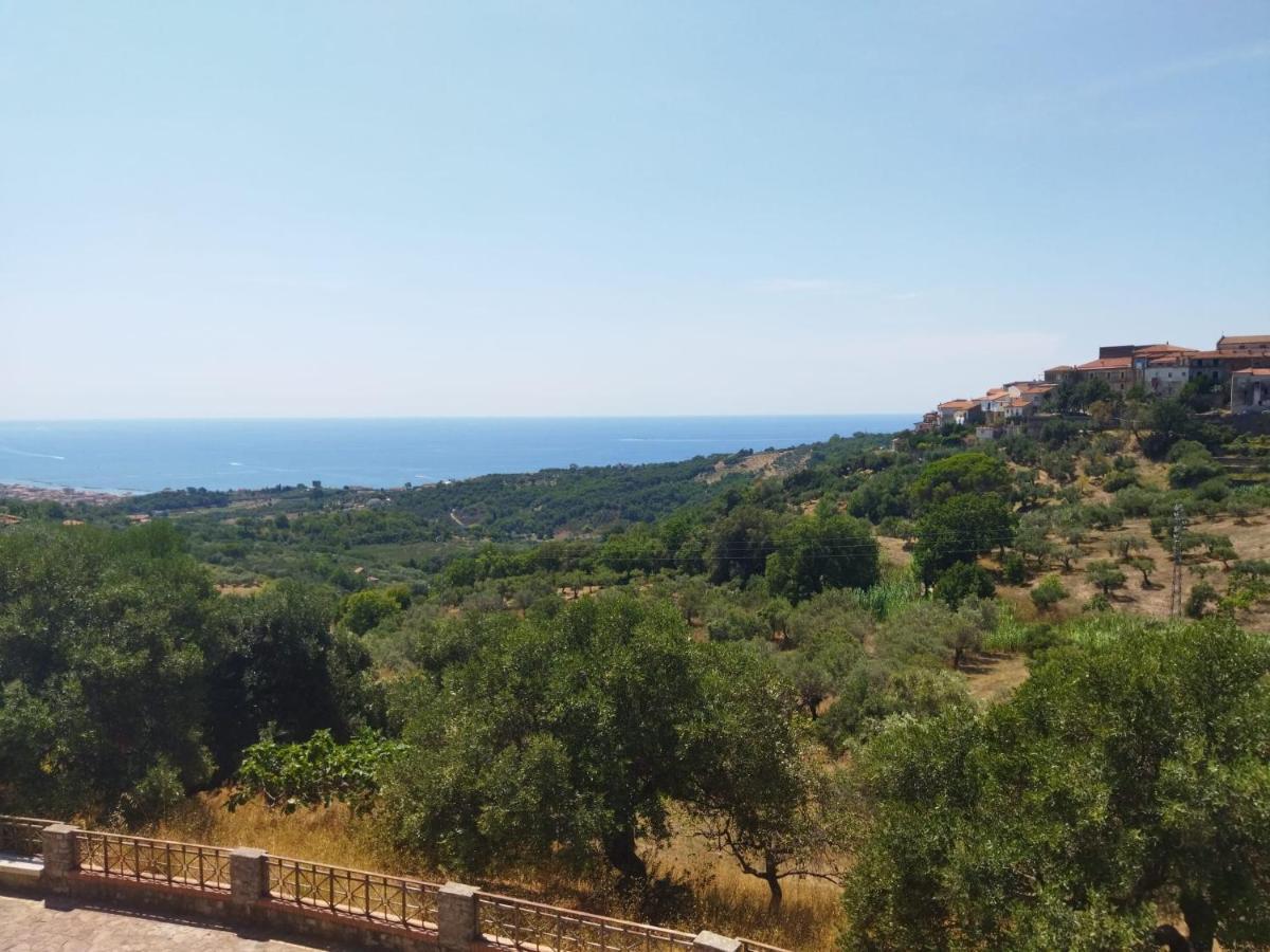 La Voce Del Mare Bed & Breakfast Казал Велино Екстериор снимка
