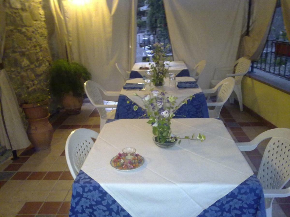 La Voce Del Mare Bed & Breakfast Казал Велино Екстериор снимка
