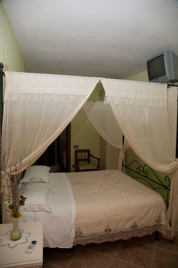 La Voce Del Mare Bed & Breakfast Казал Велино Екстериор снимка